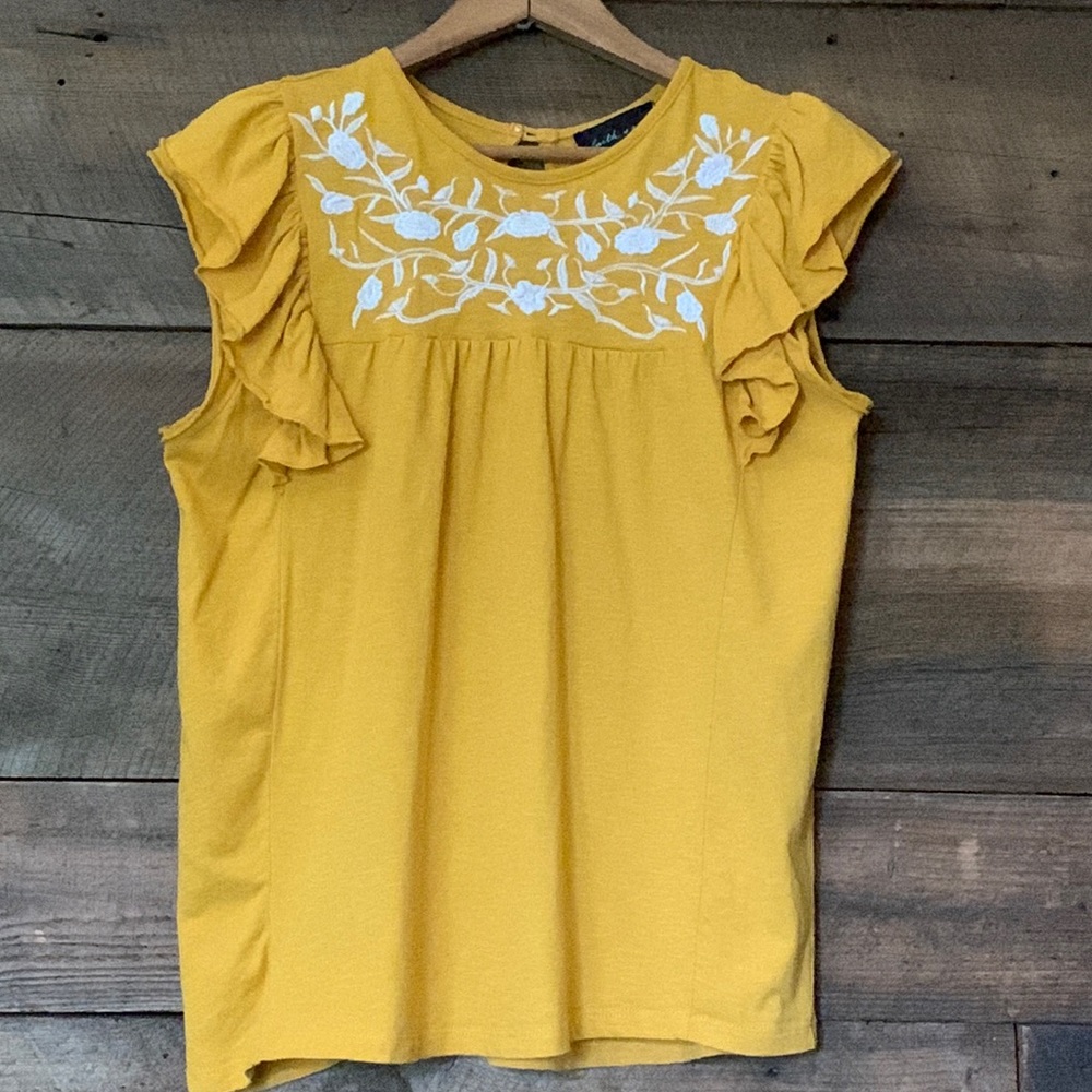 FAITH + ZOE boho embroidered top